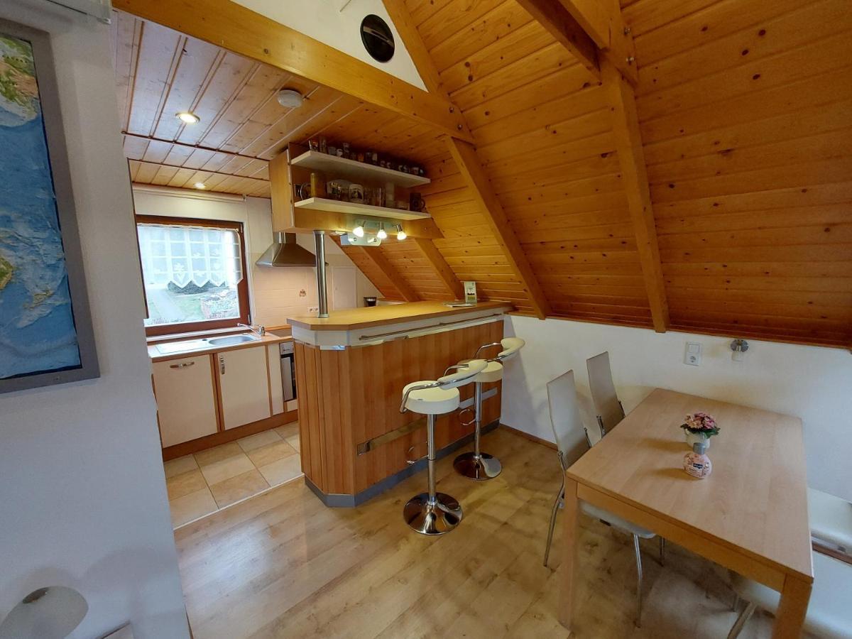 Ferienwohnung Zur Saaleaue Wettin Exterior foto